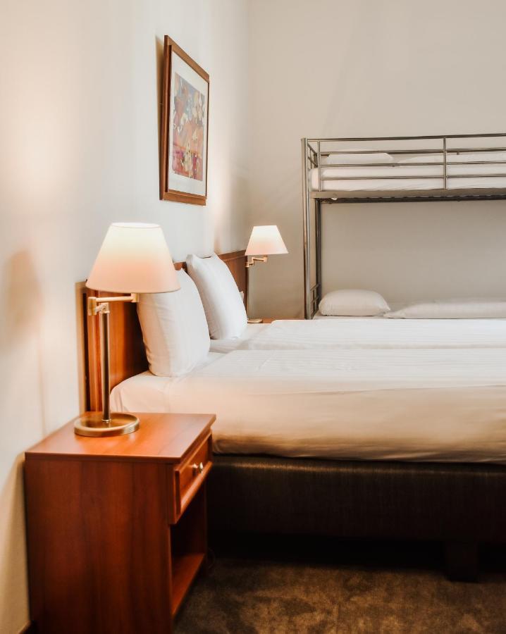 Hotel Ten Cate אמן מראה חיצוני תמונה