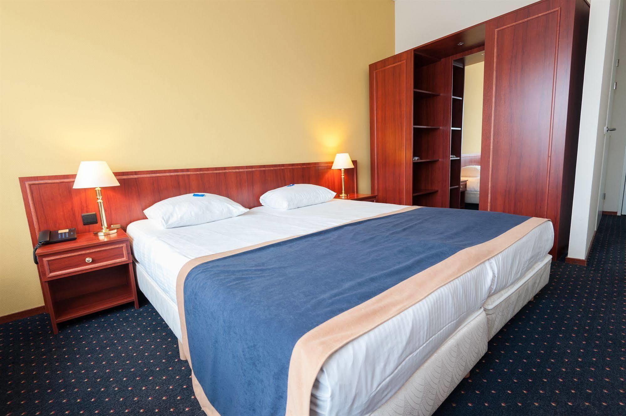 Hotel Ten Cate אמן מראה חיצוני תמונה